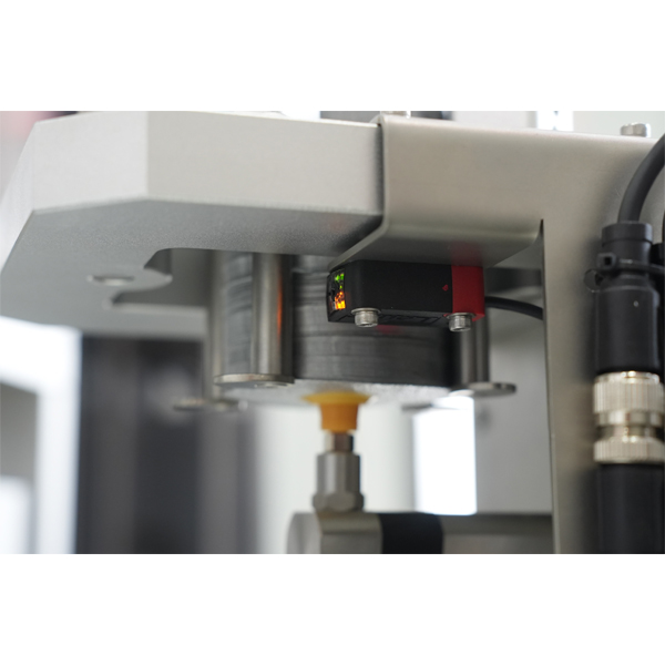 Paste filling and sealing machine RPC 80P